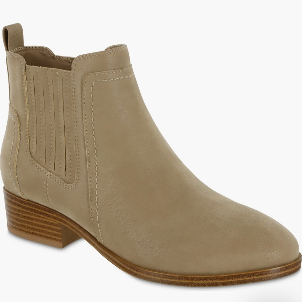 New Women's Mia Ankle Boots sz 8.5